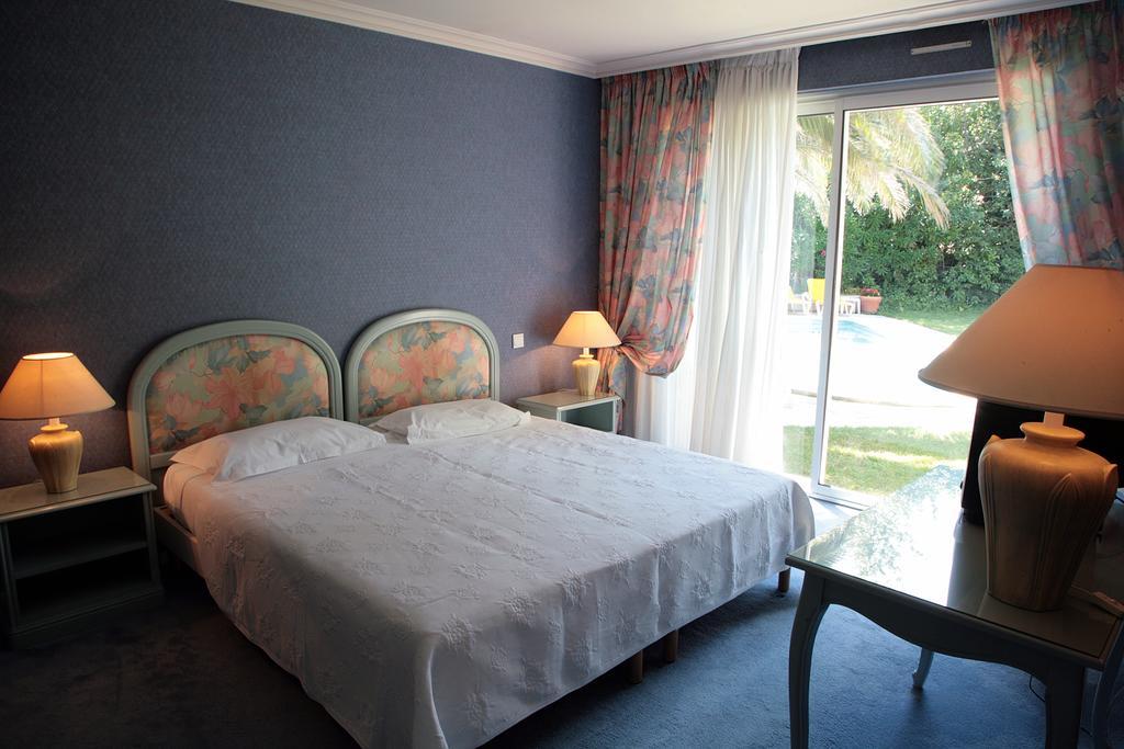Relais Du Silence Le Mas Du Soleil Salon-de-Provence Room photo